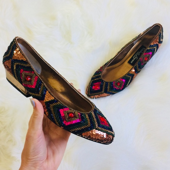 Valenti Franco Shoes - Vtg Valenti Franco Gold Sequin Embellished Flats